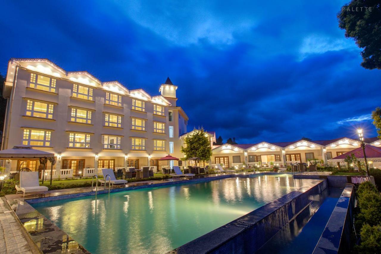 Pine Tree Spa Resort, Kalimpong Exteriör bild