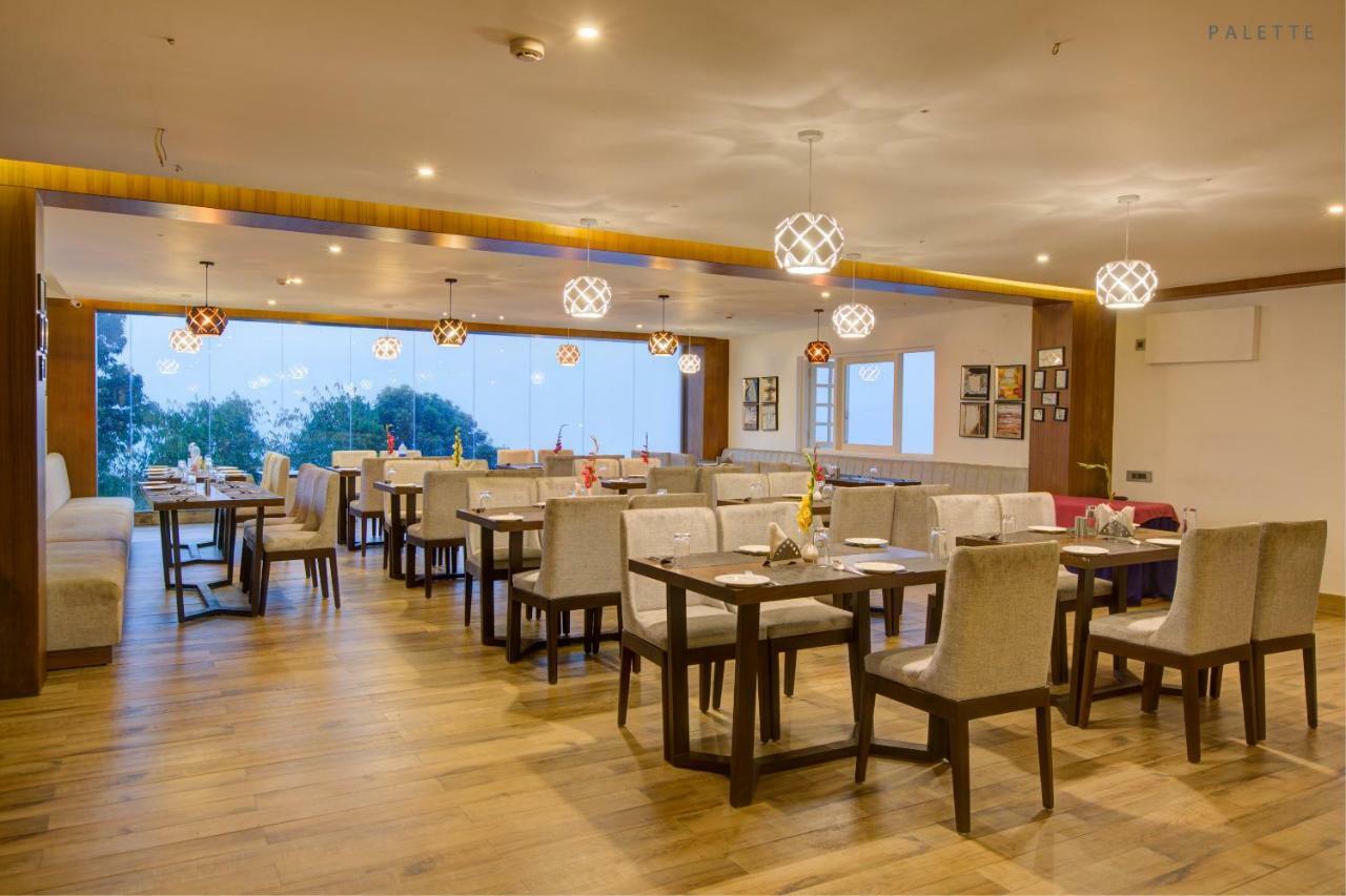 Pine Tree Spa Resort, Kalimpong Exteriör bild
